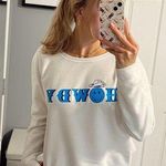 Hanes Howdy Blue Smiley Face White Trendy Crewneck Sweatshirt Photo 0