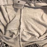 White House | Black Market Women’s Black & white paisley Capri leggings pants cotton blend medium capris Photo 4