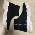 Guess Slip-On Fashion Sneaker Photo 3