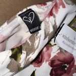 Windsor Floral Off-Shoulder Top Photo 6