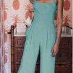 Gal Meets Glam  Nicole Square Neck Jumpsuit green size 6 Photo 0