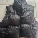 Black puffer vest Size L Photo 0