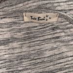 Tres Bien Gray & White Lace Up Ribbed Tank Size Small Photo 2