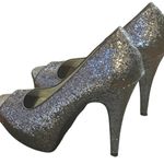 Vera Wang Charcoal Glitter Peep Photo 7