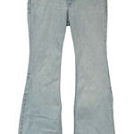 Wrangler Vintage  Flare Leg Light Wash Jeans, Sz 28 Photo 0