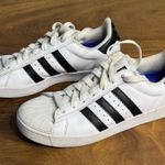 Adidas White & Black Retro Skateboarding Low-Top Leather Sneakers. SIZE 5 Photo 0