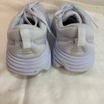 Hoka BONDI 8 women’s 9.5D (wide) Photo 3