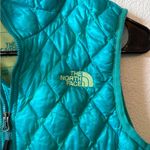 The North Face  Thermoball Quilted Lightweight Puffer Vest Packable Hiking  - XS Photo 1