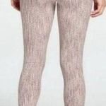 Calia by Carrie Underwood size S Essential Jacquard 7/8 legging in sweet Peony. Pink Photo 1