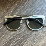 Vera Wang  Sunglasses Photo 1