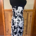 White House | Black Market Mini strapless floral dress Photo 4