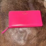 Kate Spade  Pink Long Zippy leather Wallet brand new Photo 2