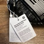 Lululemon Everywhere Belt Bag Photo 1