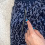 Athleta  Trekkie North Printed Short Lightweight Hiking Activewear Size 18 NWT‎ Photo 5