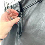 Aritzia Babaton Command Vegan Leather Pants Cropped Mid-rise Black Size 0 Photo 4