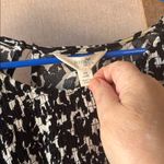 Terra & Sky  Black and White Patterned top 0x Photo 3