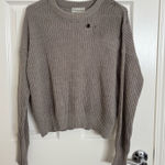 Urban Outfitters  Grey Knit Distressed Sweater (M) Photo 0
