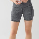 Lululemon Wunder Short 5"' Black/White Pattern High Rise Biker Yoga Training 4 Photo 0