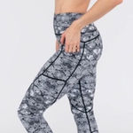 Zyia  Active Cobra‎ Metallic Pocket Conpression Leggings Size 2-4 light N tight Photo 0