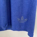 Adidas  Kansas Jayhawks blue short sleeve T-shirt graphic women’s size XL Photo 4