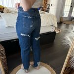 American Eagle Women’s 4 Distressed Butt Slit Mom Jeans Photo 1