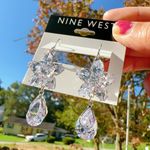 Nine West  crystal flowers diamonds drops sliver tone Earrings 925 sterling silve Photo 1