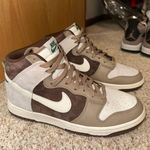 Nike Dunk High Light Chocolate Photo 0