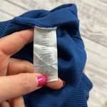 Andrew Marc  turtleneck long sleeve sweater size small Photo 3