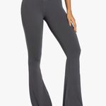 Amazon Flare Crossover Leggings Photo 0