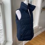 Old Navy Navy Herringbone Fabric Puffer Vest Size Small Photo 2