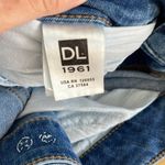 DL1961  Lara Cropped Flare Crown Jeans Photo 3