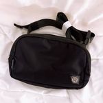 Lululemon Everywhere Belt Bag Black 1L Photo 0