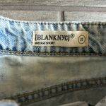 BLANK NYC  wedge short Photo 3