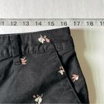 A New Day  dainty floral stretch chino shorts black size 10 Photo 6
