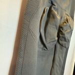 Halara  Grey Seamless Flow Leggings S Womens 7/8 Butt Lifting Shaping Activewear Photo 3