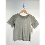 Nine West Active Wear Womens Short Sleeve Top Green Breathable Size S/M NWT Photo 3