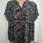 Torrid  Sz 4 Camouflage Button-Up Shirt Photo 5