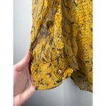 Equipment Femme Womens Yellow Snake Skin Print Blouse Sz S 100% Silk Lightweight Photo 1
