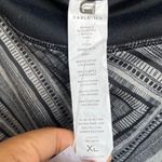 Fabletics  Sydney Capri Heather Grey Tao Print/Black XL NWT #756 Photo 6