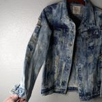 Fantastic Fawn  S Destroyed Acid Wash Jeans Jacket Distressed Acid Wash Photo 2