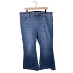 Torrid NEW Sky High Flare High-Rise Jean Premium Stretch Roma Wash Size 20 Short Photo 2