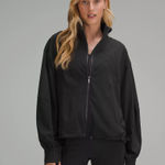 Lululemon NWT  Define Relaxed-Fit Jacket *Luon Black size 4 Photo 0