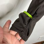 Nike running lightweight hoodie hand covers brown women’s size medium activewear Photo 2