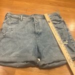 Old Navy  women’s button fly sky-hi short extra high rise jean short size 18 . Photo 4