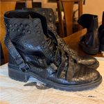 Schutz Suleni Black Croc Embossed Studded Leather Buckled Ankle Boots 8.5 Photo 3