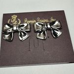 Premier Designs  Bow Ribbon Silver Tone Large Stud Pierced Earrings NWT Photo 0