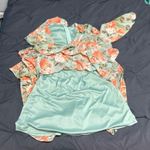SheIn Floral dress. Never worn. Fully lined. Super cute. Photo 3