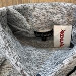 Derek Heart Sweatshirt- NEVER BEEN WORN Photo 4