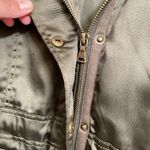 EXPRESS  olive green faux fur hooded silky winter jacket, size M Photo 3
