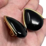 Monet Vintage Signed Gold Tone Black Acrylic Clip On Earrings Statement Classic Photo 1